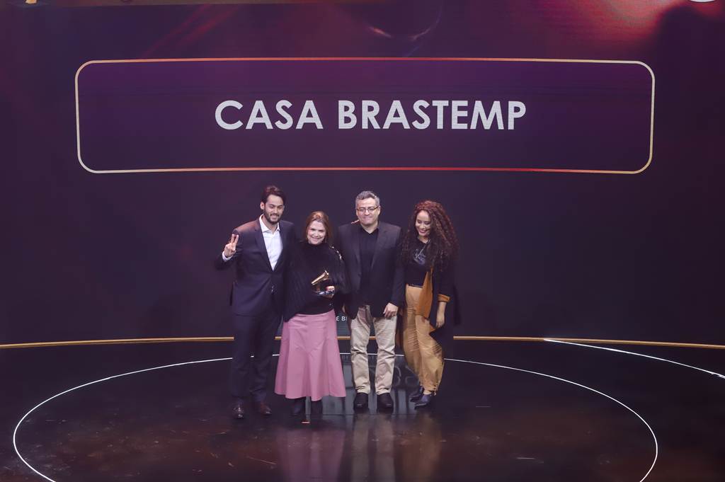Batux vence Prêmio Live 2022 com projeto para Brastemp