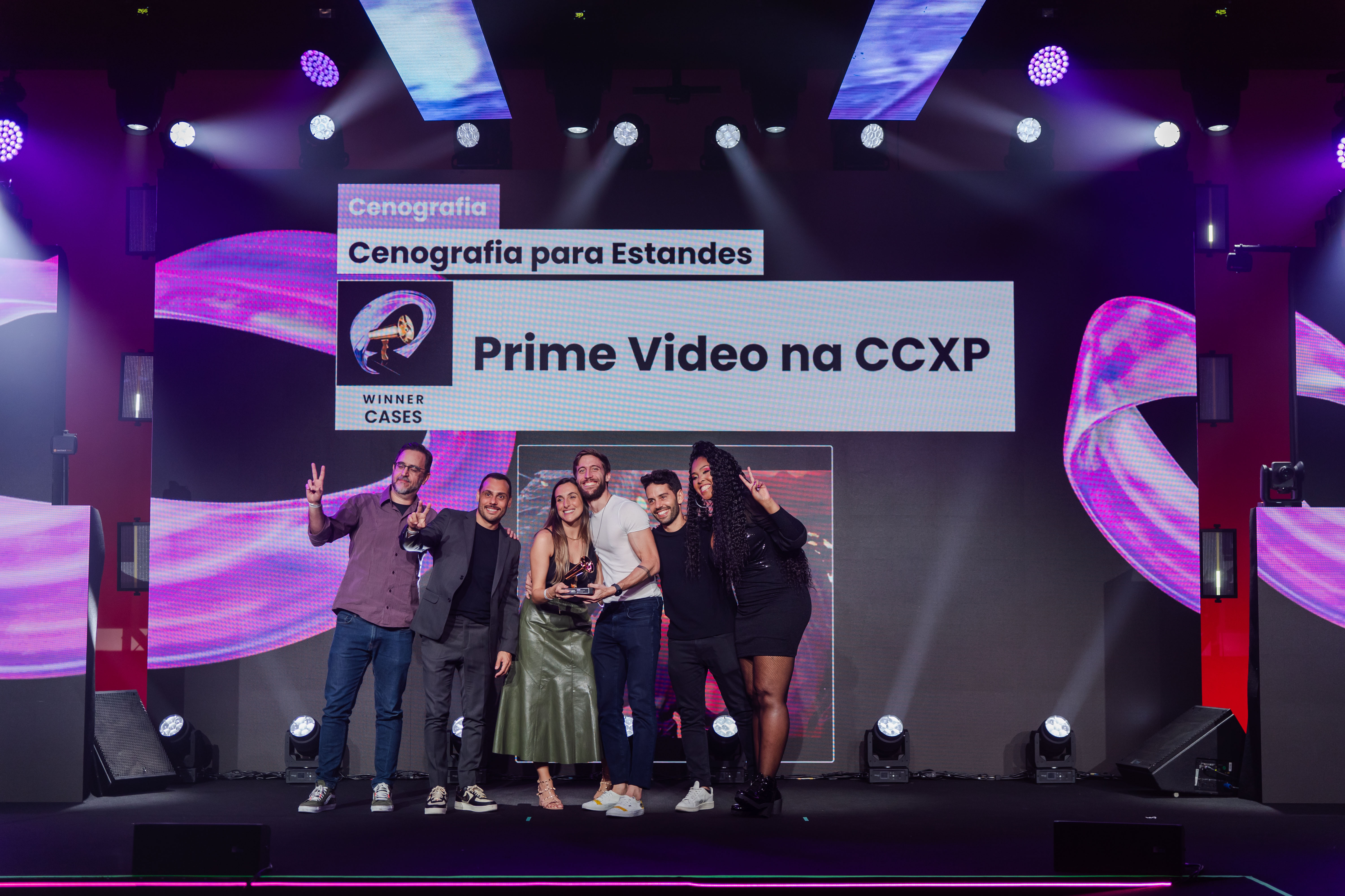 Prime Video na CCXP vence o Prêmio Live 2023 na categoria Cenografia para Estandes